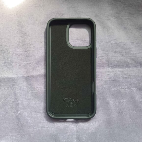 Iphone16 pro max case - Picture 2 of 3